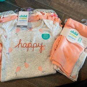 12 Months Girls Short Sleeve Onesies (4) and Pants Set (2 Pants)